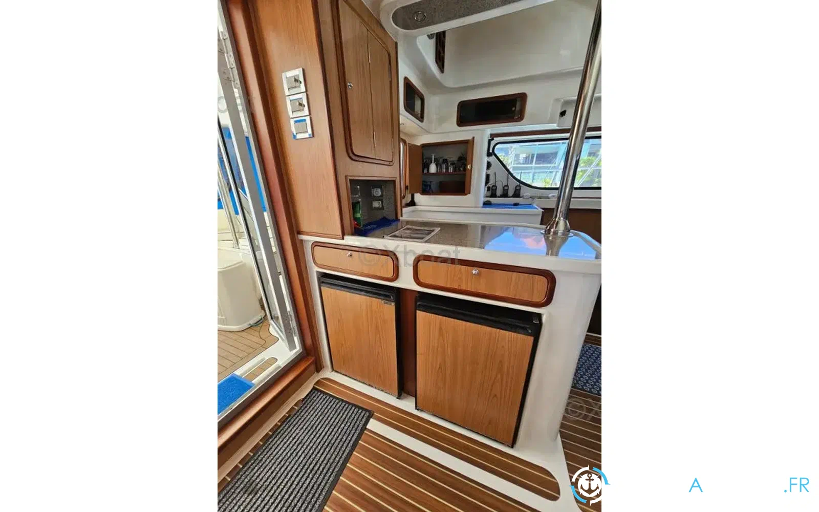 slider 10 Africat Marine Africat 420