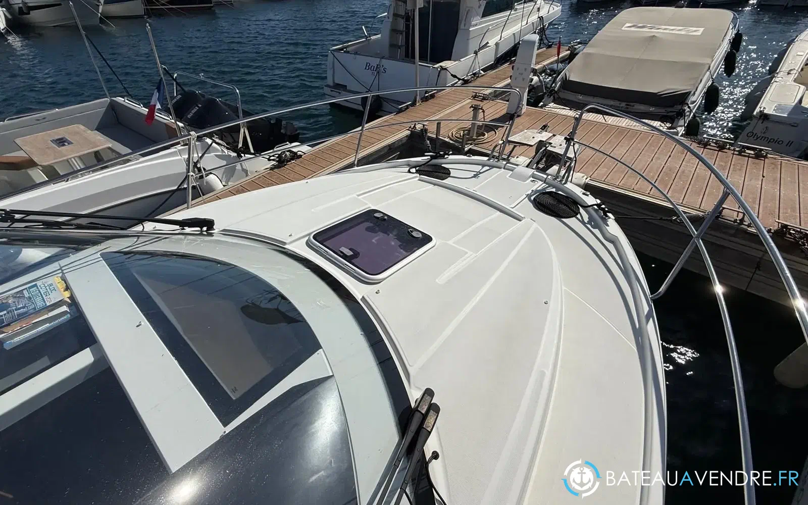 slider 4 Jeanneau Merry Fisher 895