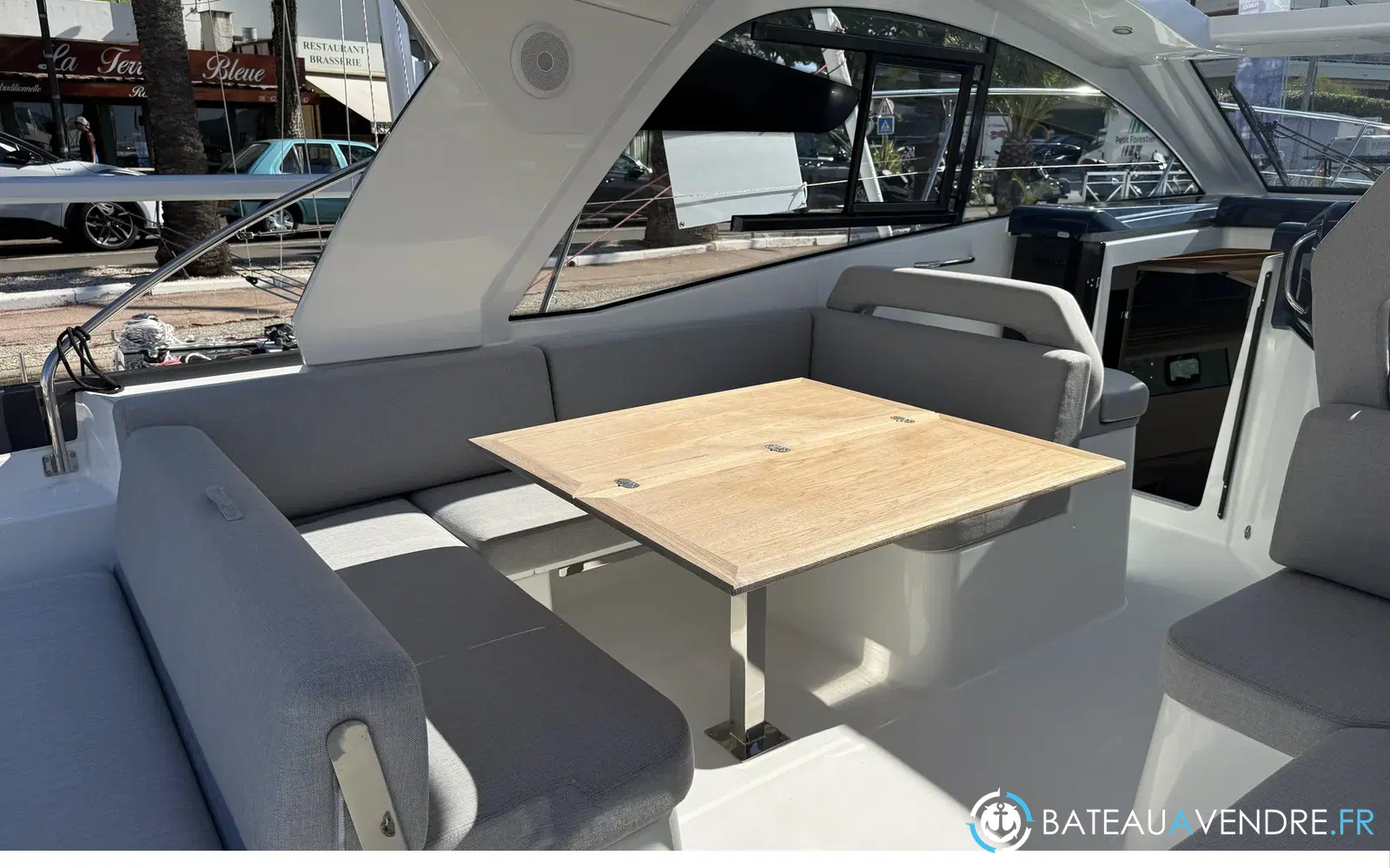 slider 16 Beneteau Gran Turismo 36