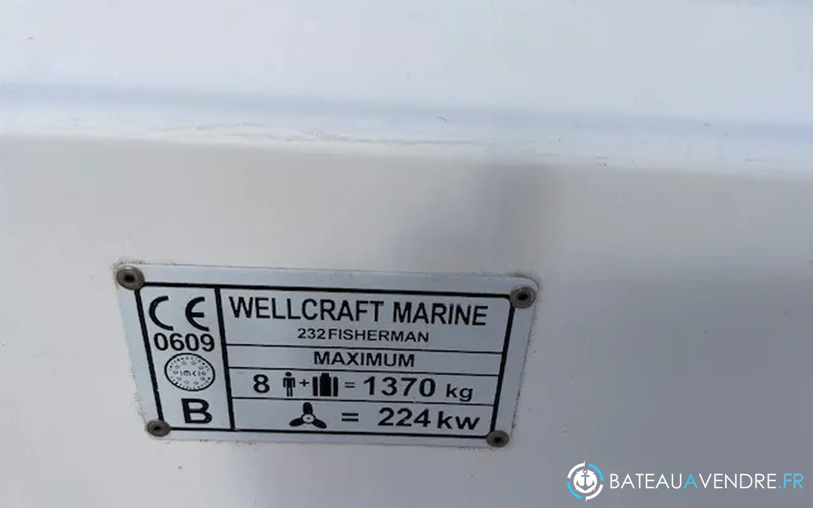 slider 17 Wellcraft Fisherman 232