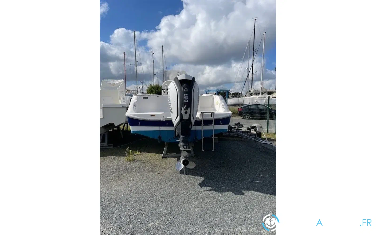 slider 0 Wellcraft Fisherman 232
