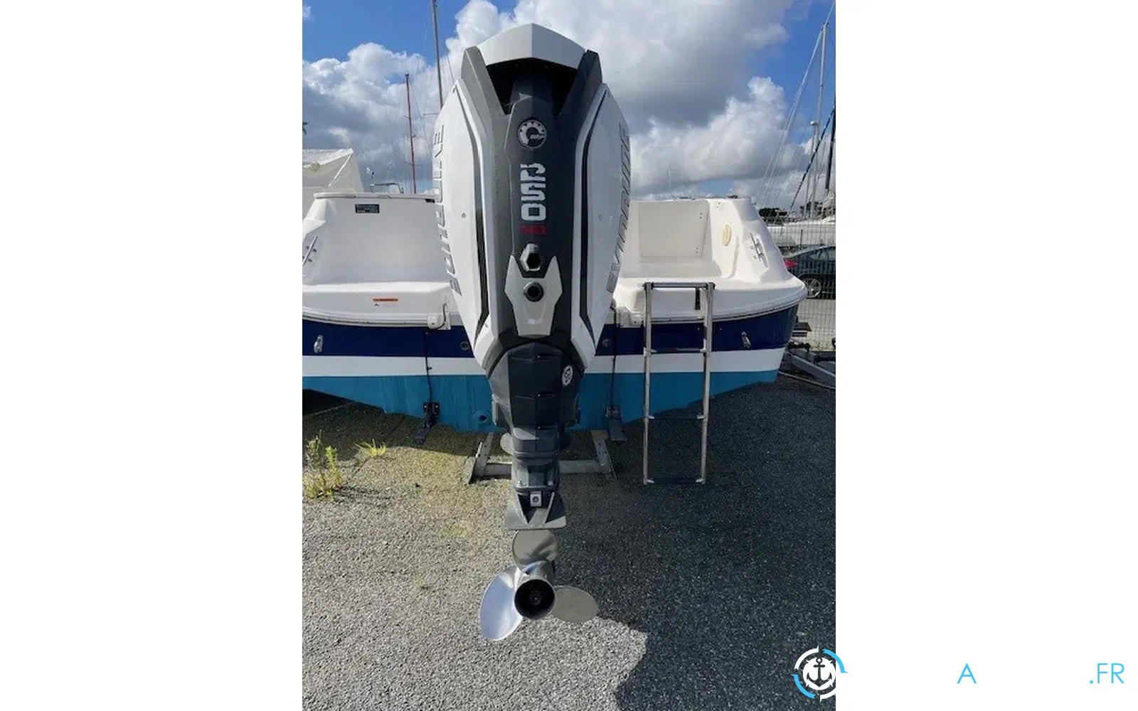 slider 4 Wellcraft Fisherman 232