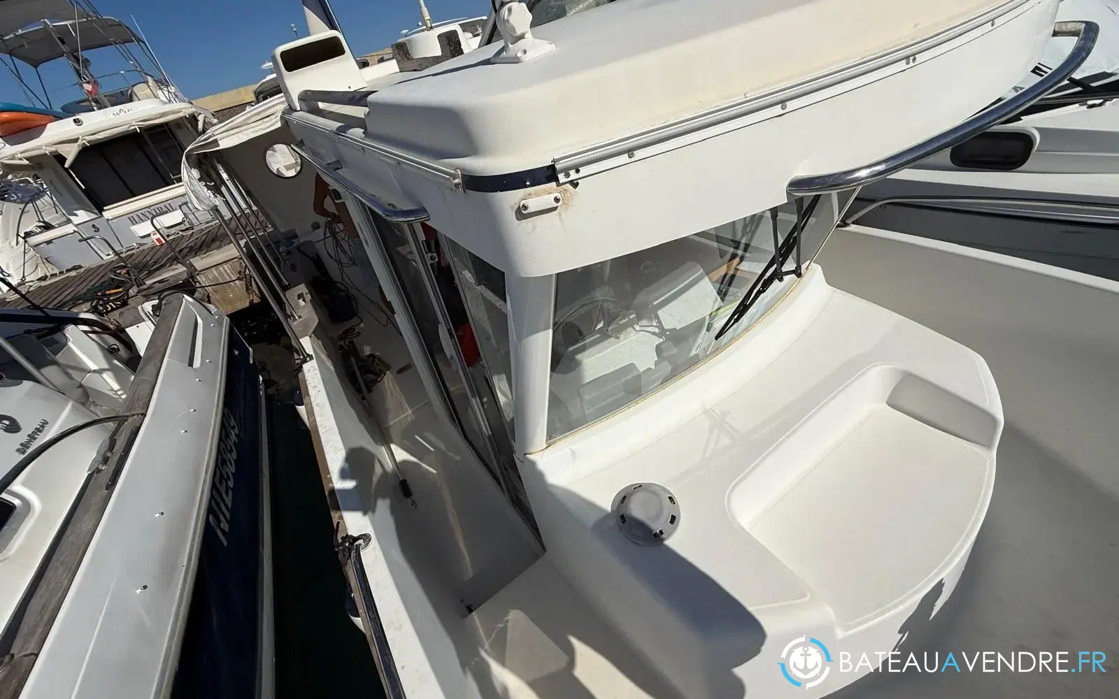 slider 3 Beneteau Antares 700 Fishing