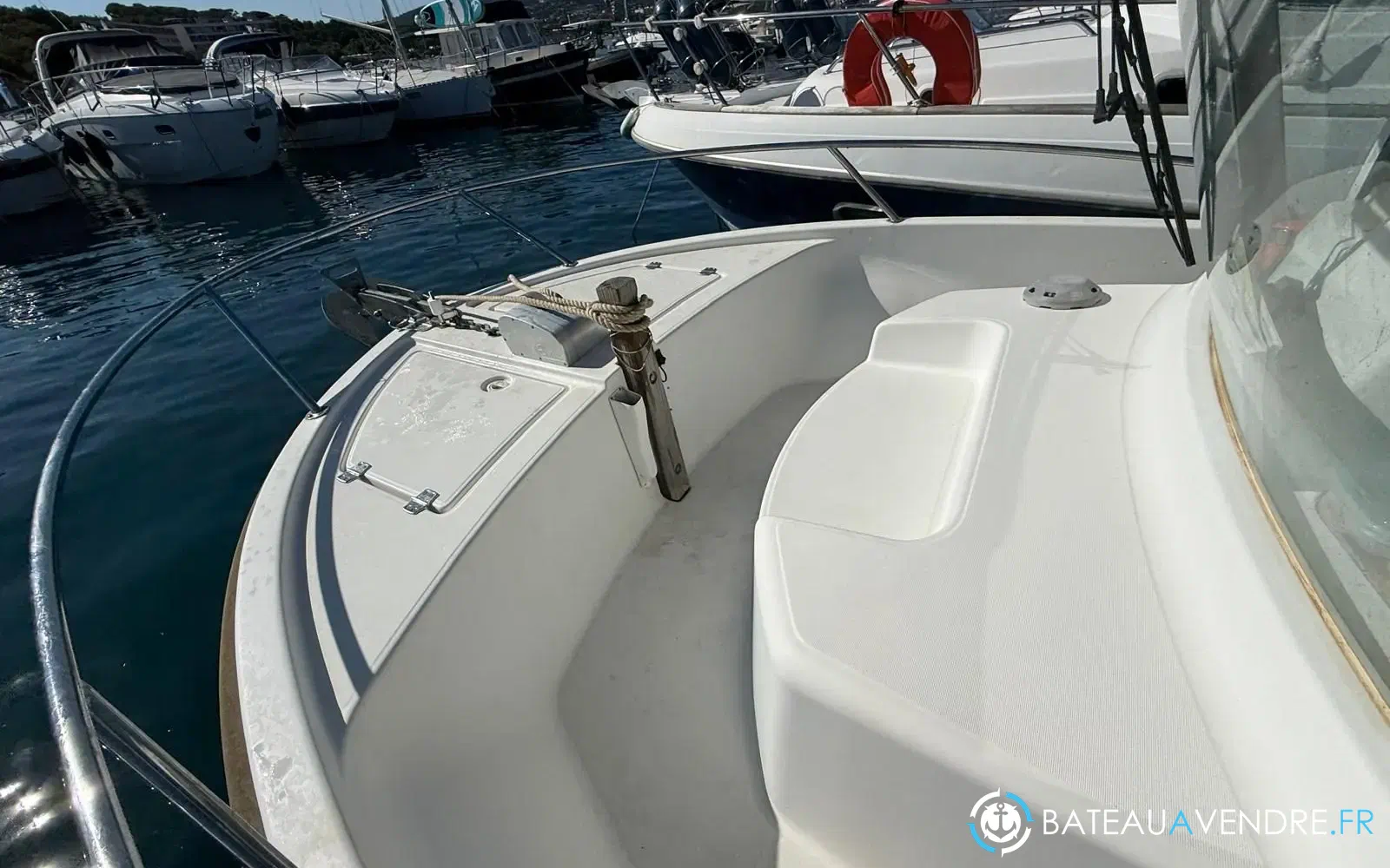 slider 7 Beneteau Antares 700 Fishing