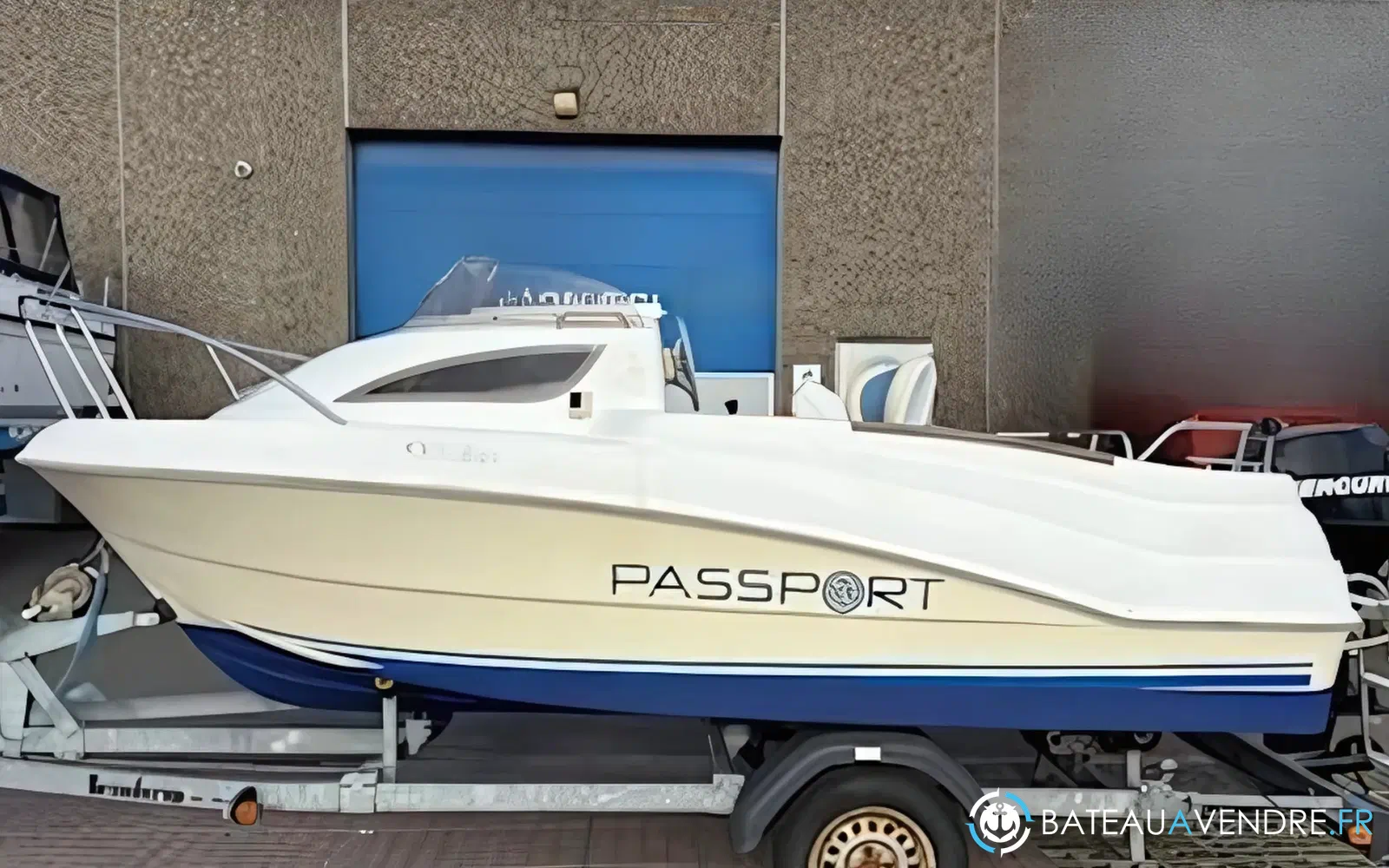 slider 0 Passport 520 Cabine
