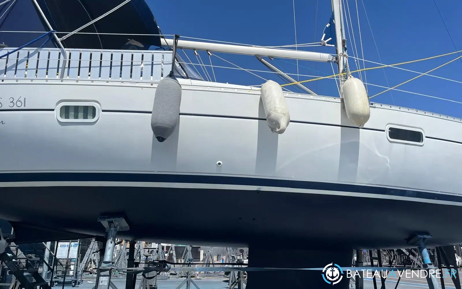 slider 49 Beneteau Oceanis 361 Clipper
