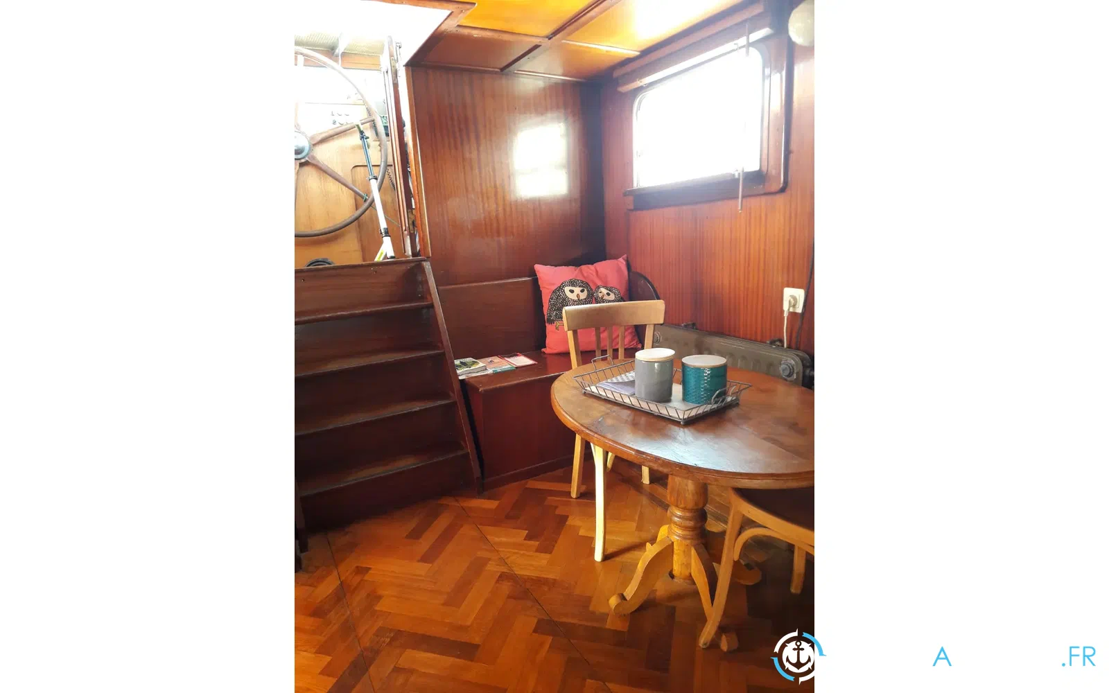 slider 4 Bateau Logement FREYCINET 3 cabines + log mariner