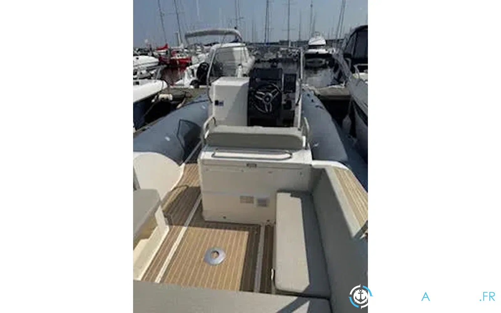 slider 11 Capelli Tempest 800