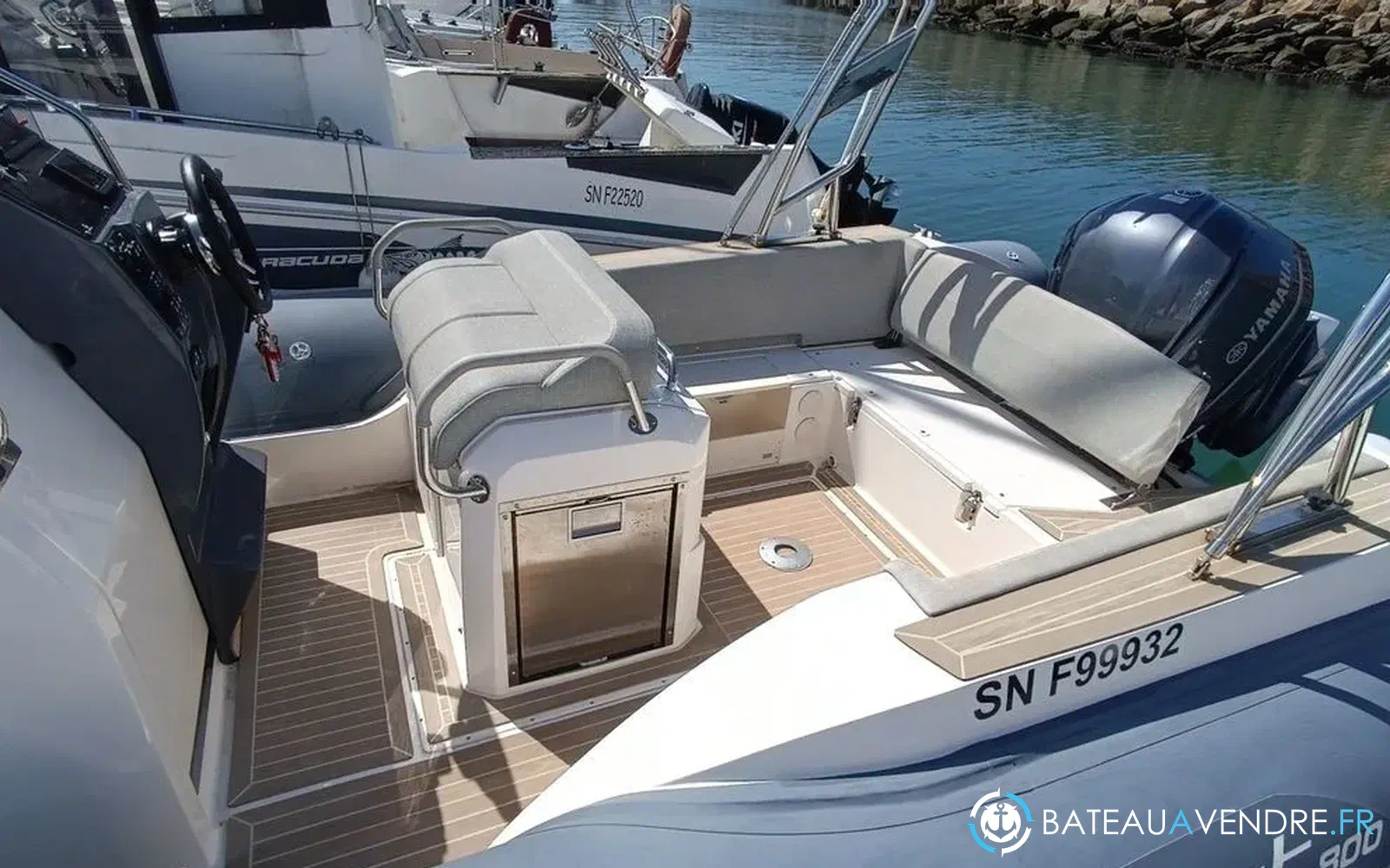 slider 2 Capelli Tempest 800