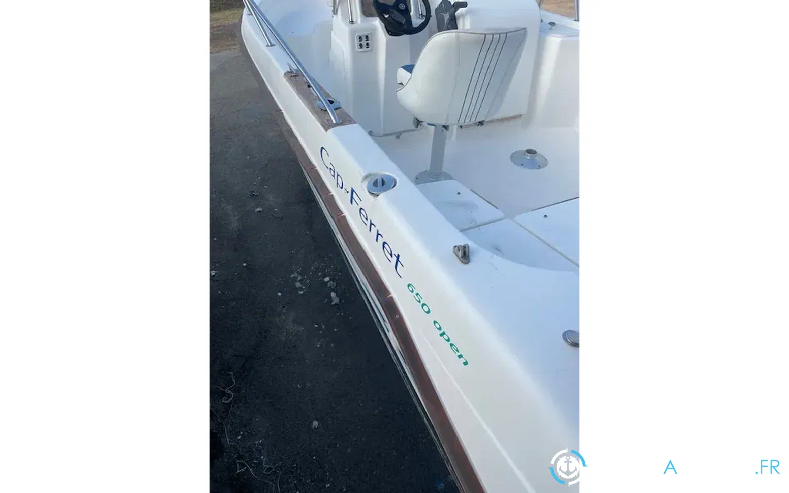 slider 9 B2 Marine Cap Ferret 650