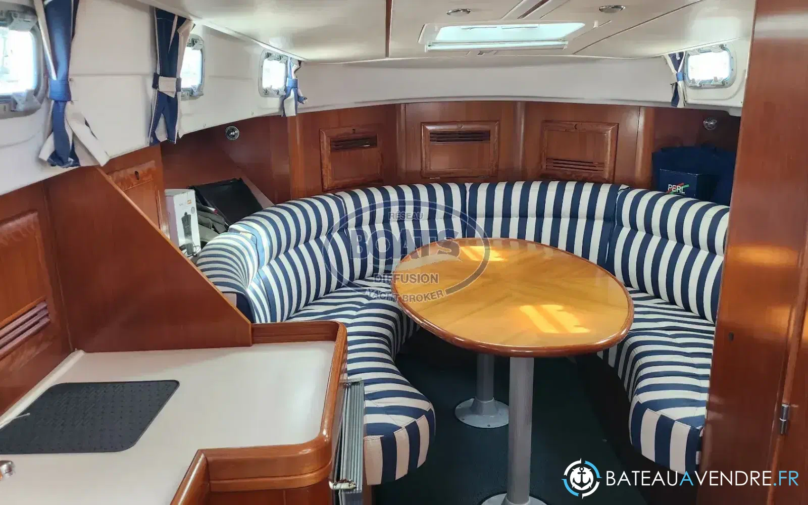 slider 2 Beneteau Ombrine 900