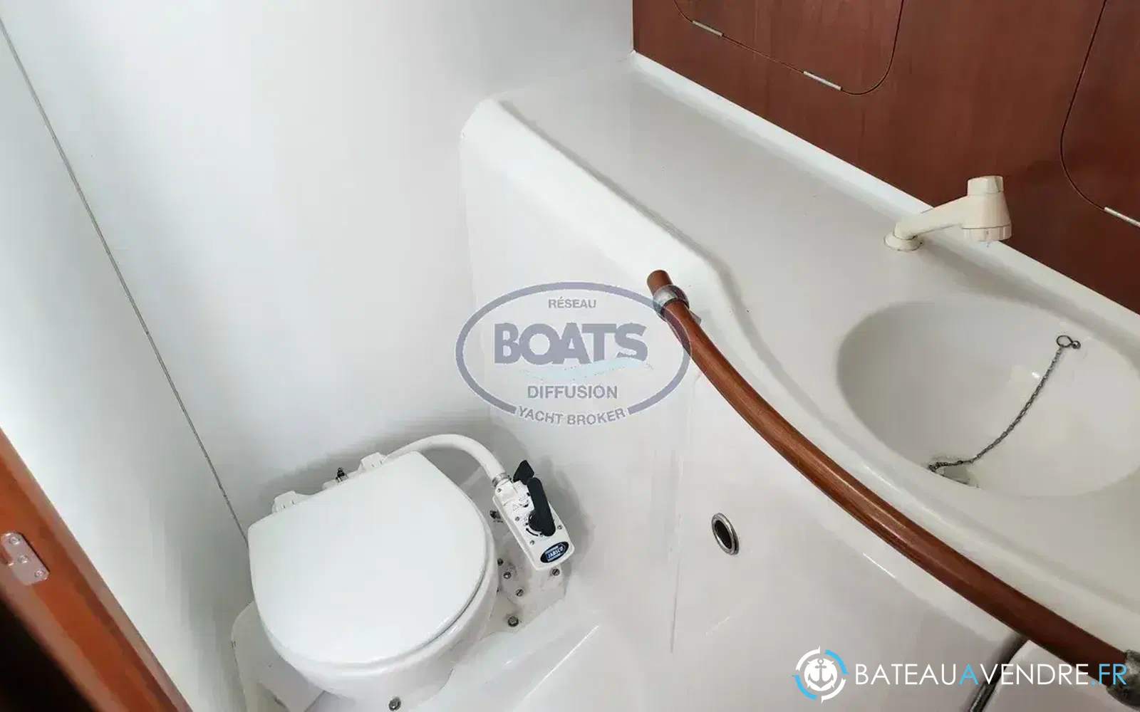 slider 5 Beneteau Ombrine 900