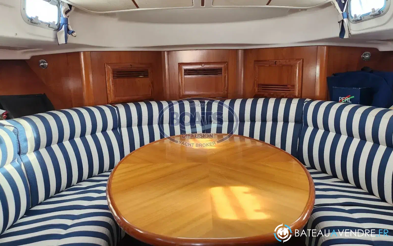 slider 6 Beneteau Ombrine 900
