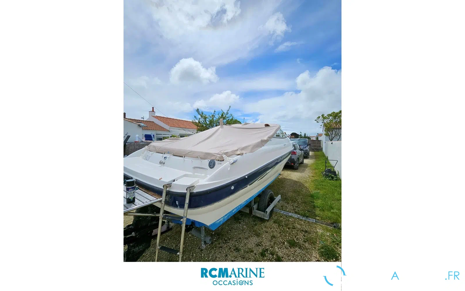 slider 4 Bayliner Capri 212