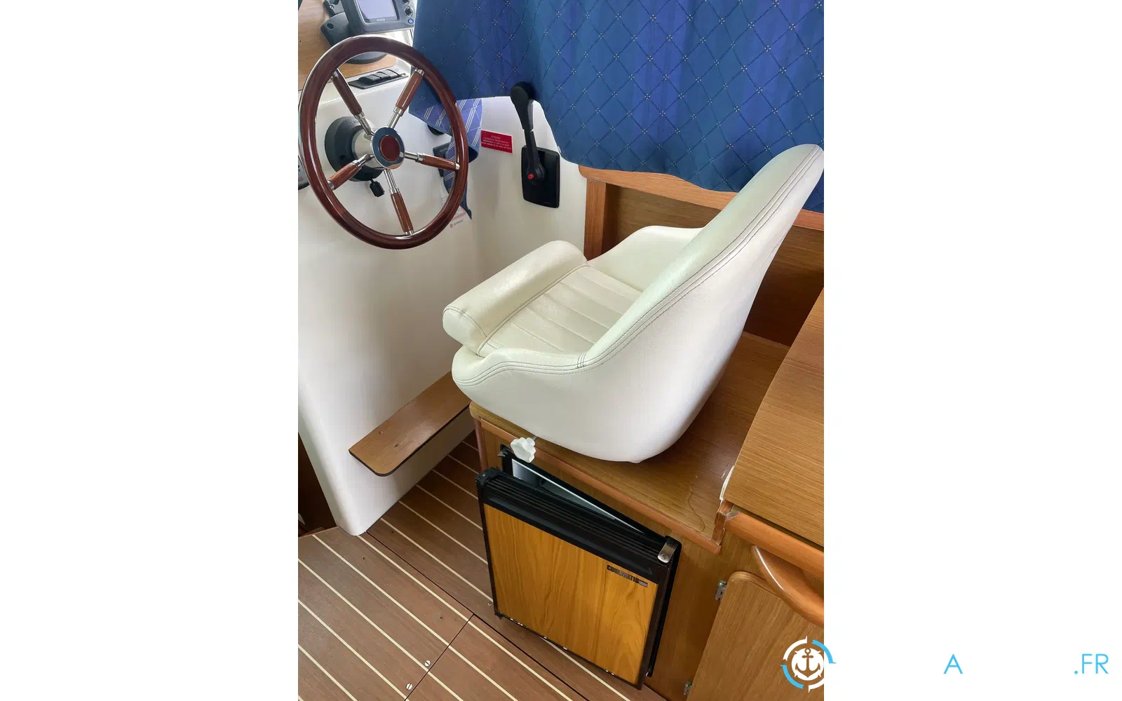 slider 5 Jeanneau Merry Fisher 805