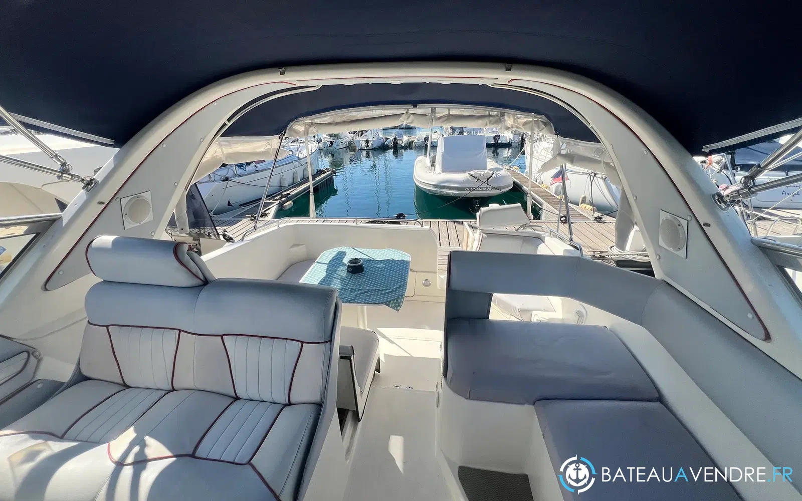 slider 13 Sealine 328