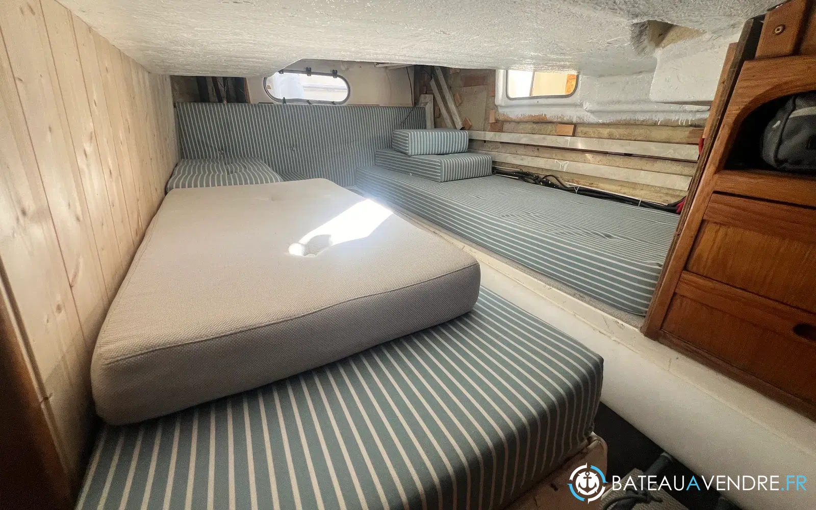 slider 17 Sealine 328