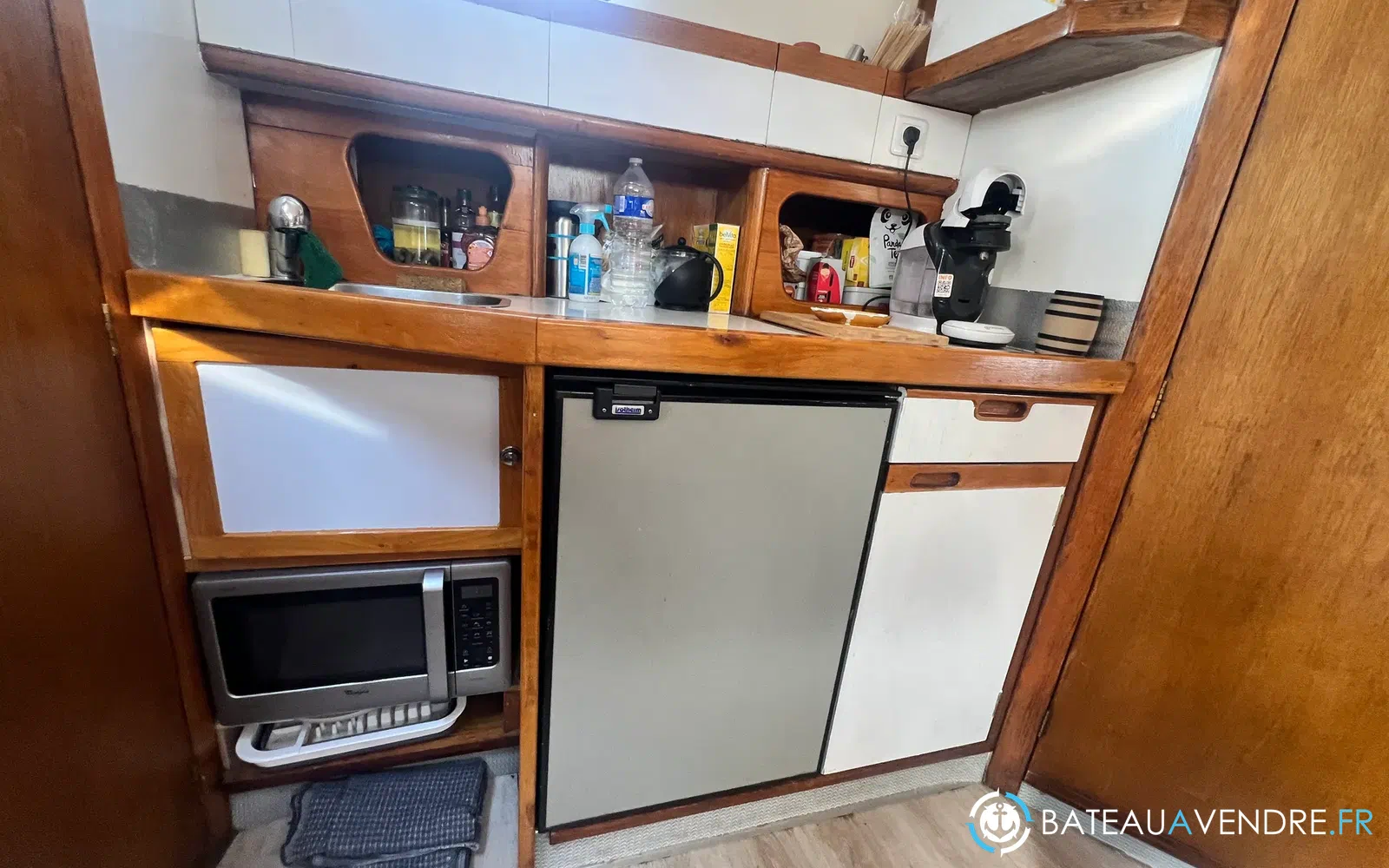 slider 27 Sealine 328