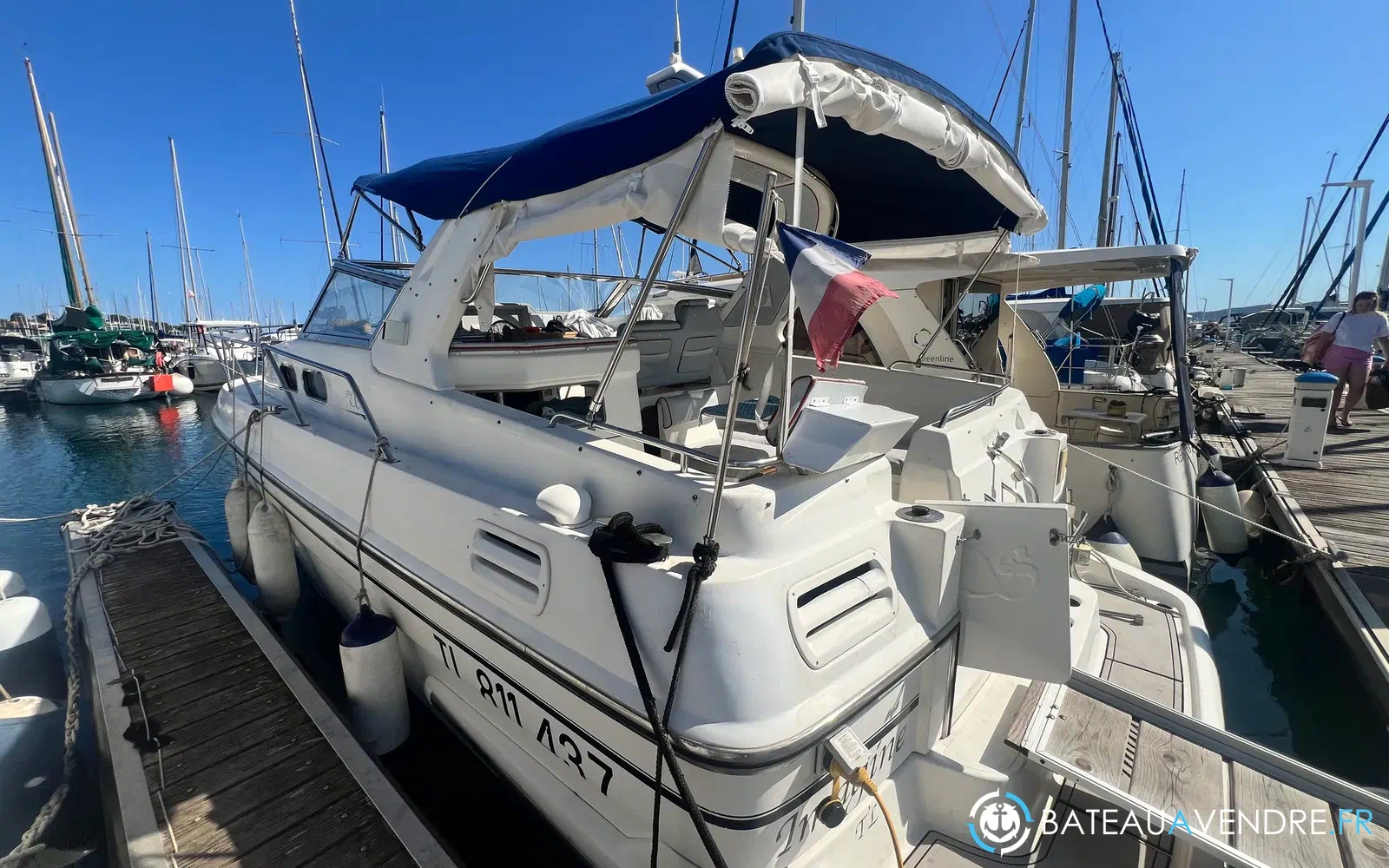 slider 2 Sealine 328