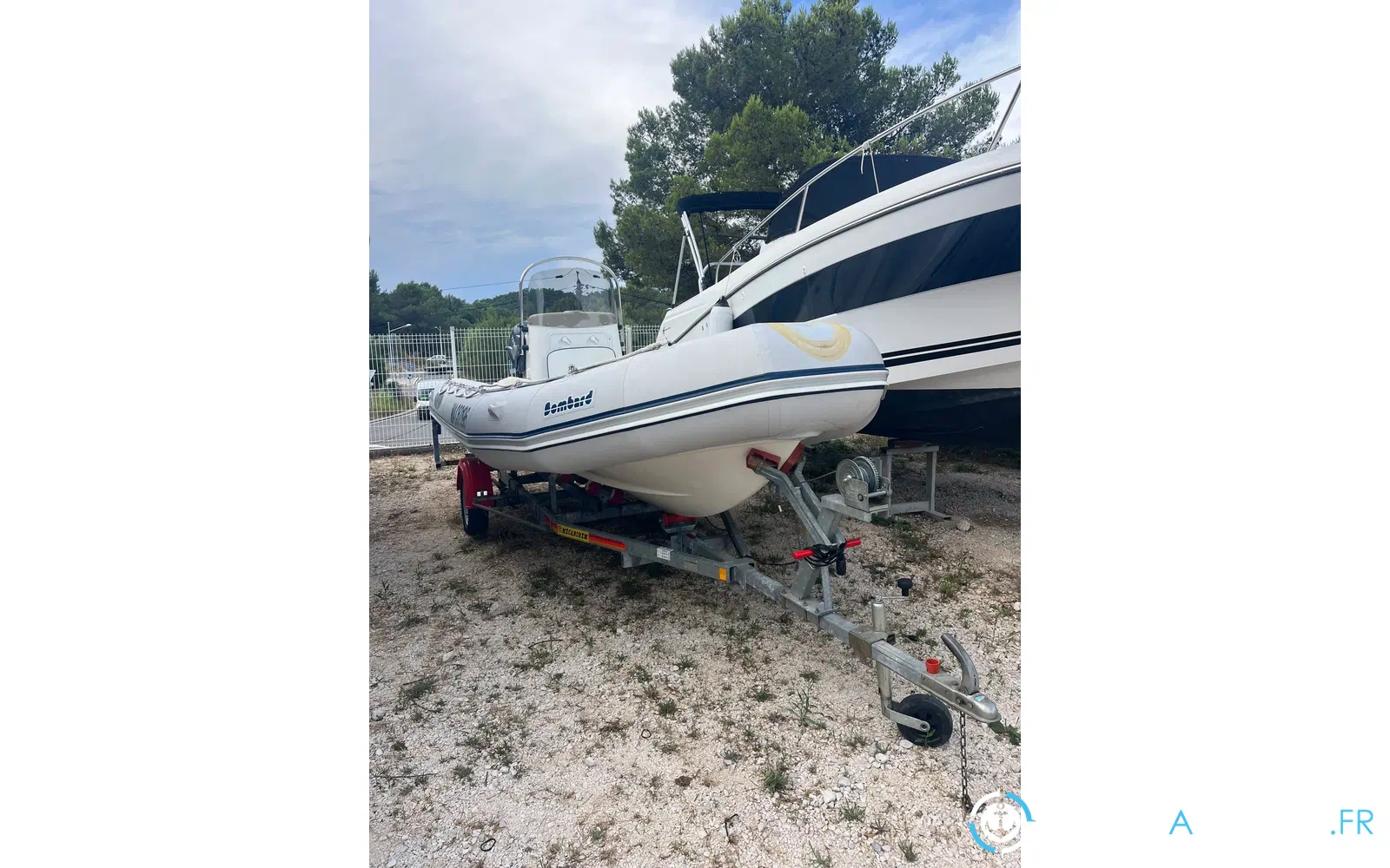 slider 1 Zodiac BOMBARD EXPLORER SB 550