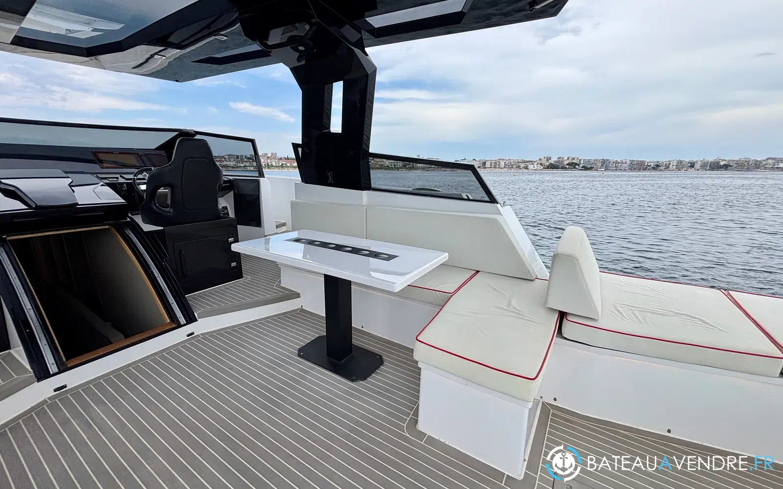 slider 18 Okean 55 Open Sport