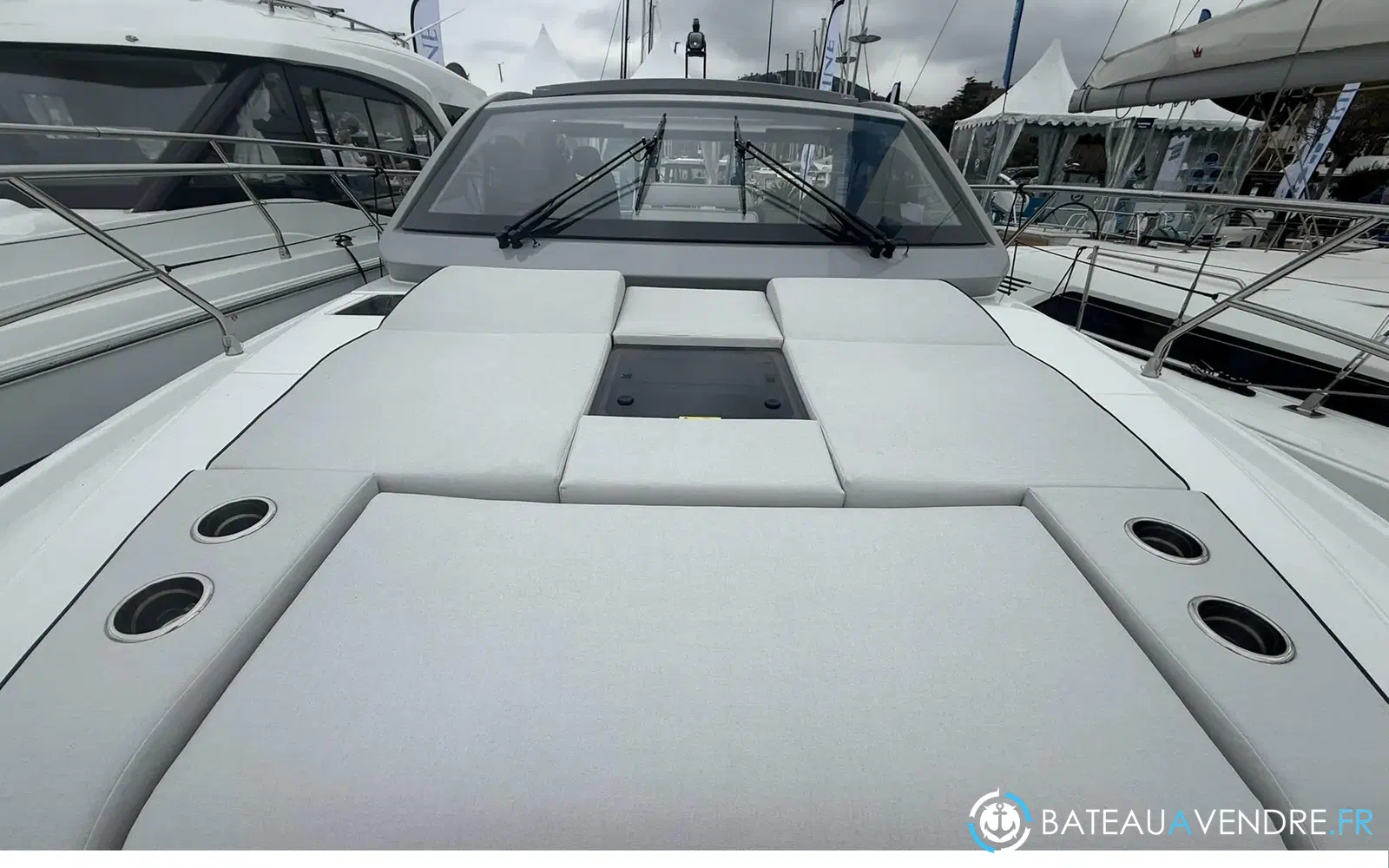 slider 6 Beneteau Gran Turismo 40