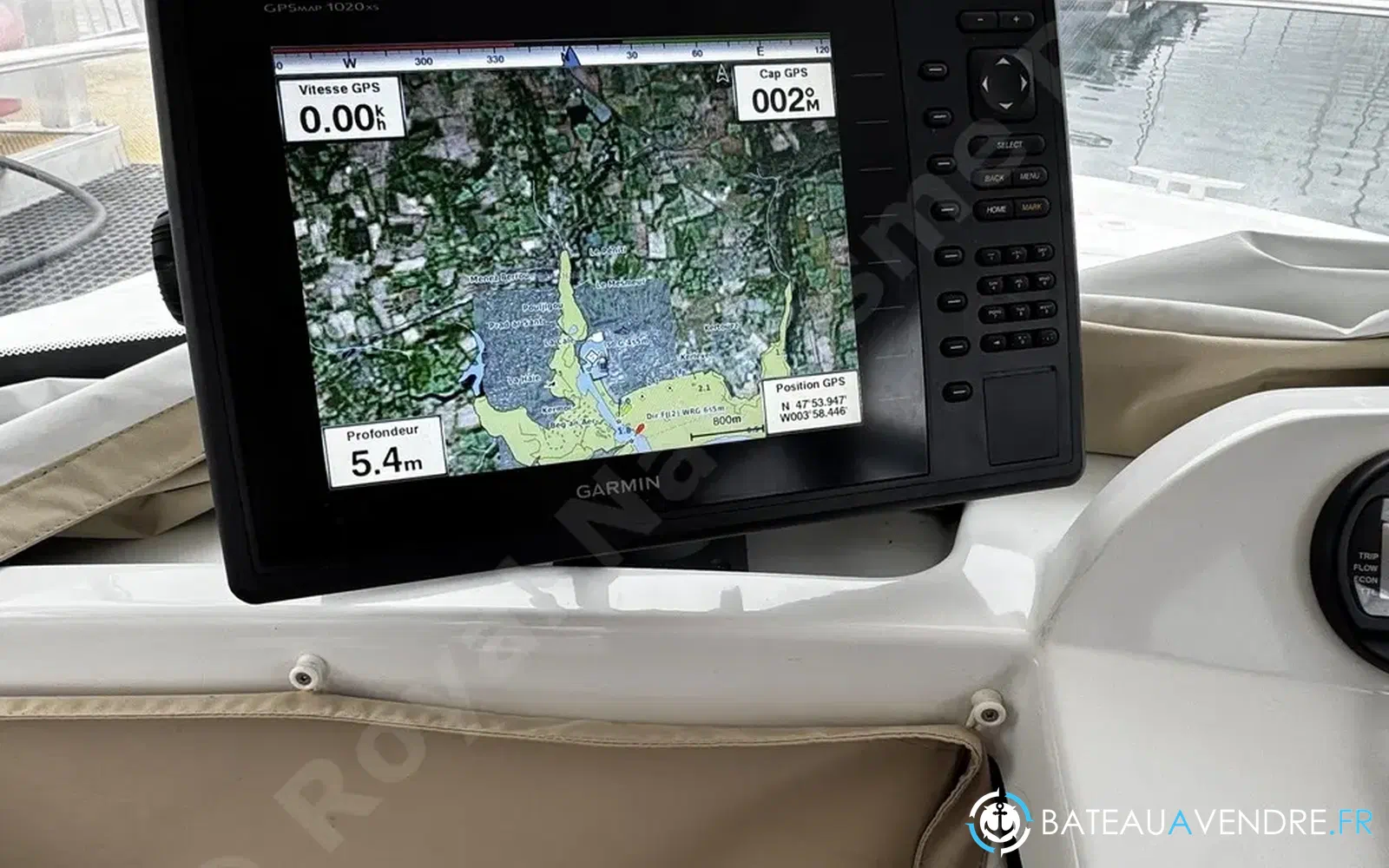 slider 15 Jeanneau Merry Fisher 695
