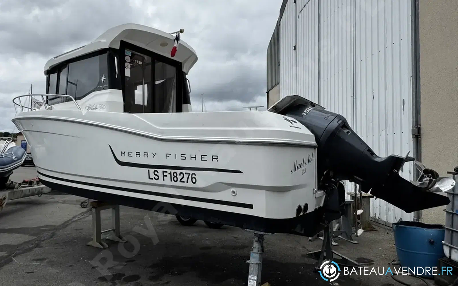slider 7 Jeanneau Merry Fisher 695