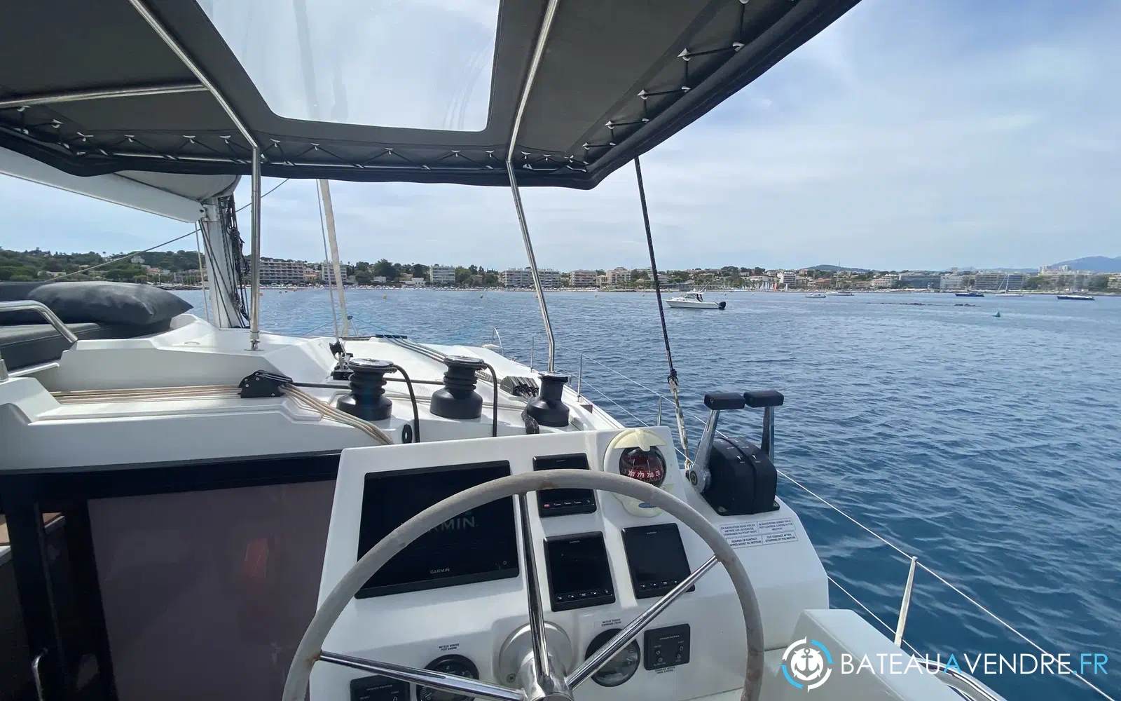 slider 11 Fountaine Pajot Saona 47