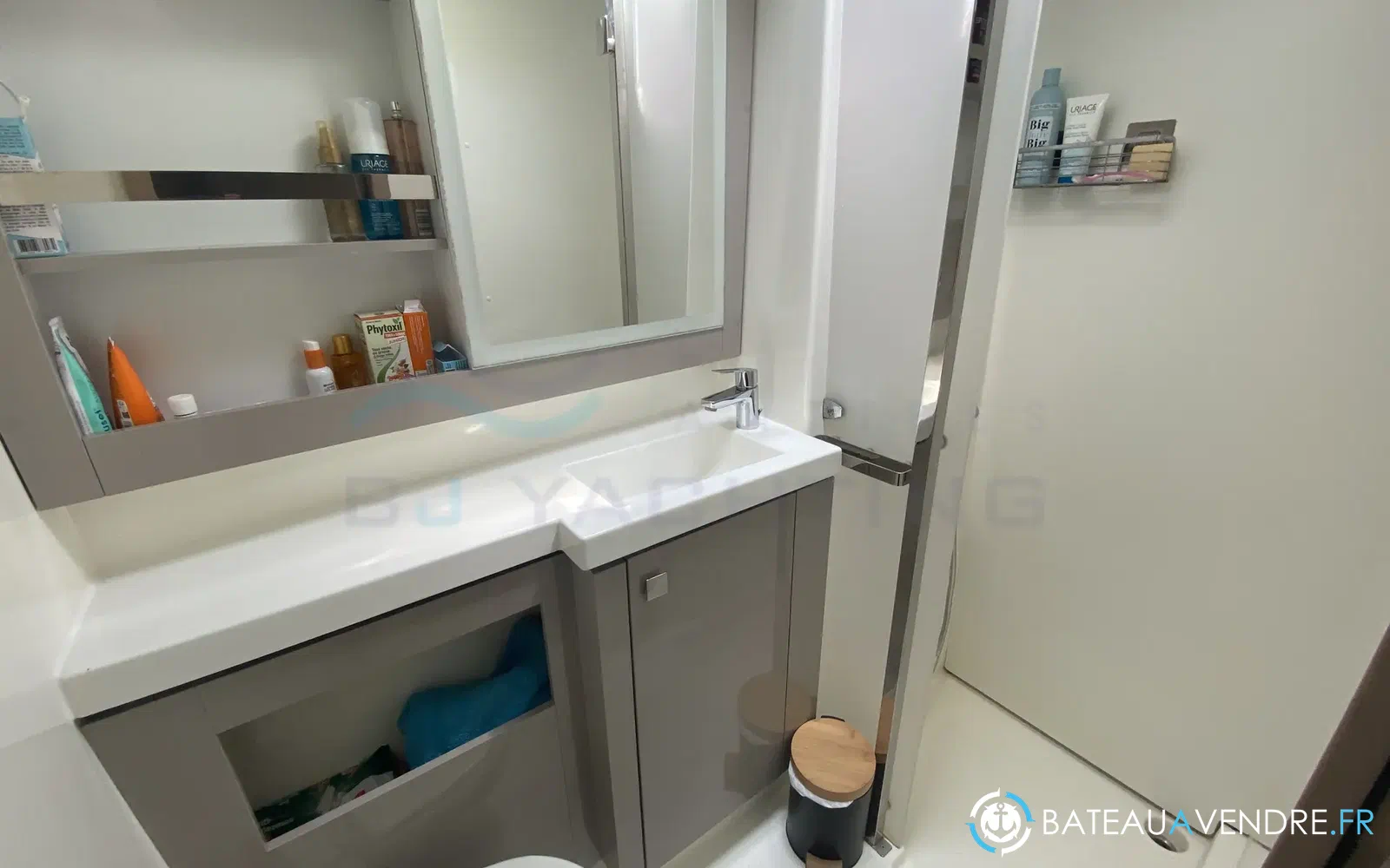 slider 13 Fountaine Pajot Saona 47