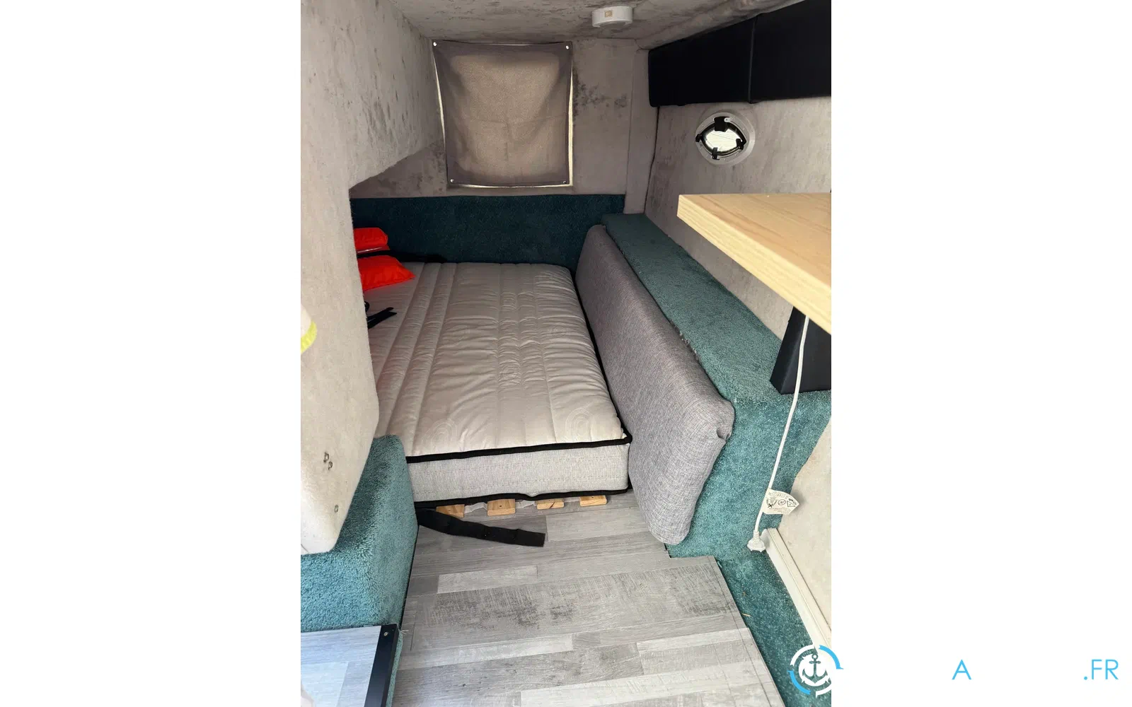 slider 5 Bayliner 2755 Cierra Sunbridge
