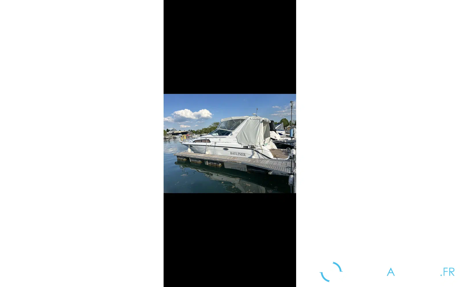 slider 2 Bayliner 2755 Cierra Sunbridge