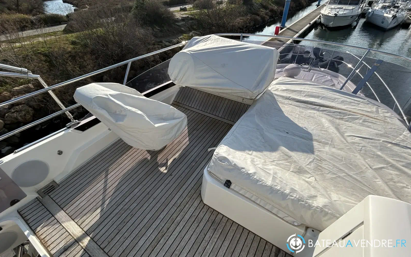 slider 12 Jeanneau Prestige 420 Fly