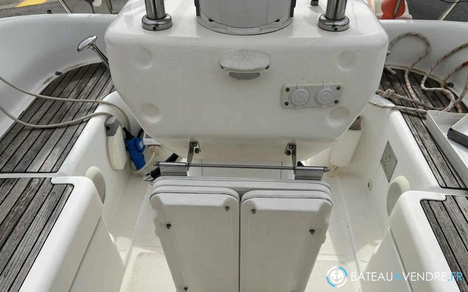 slider 13 Poncin Yachts Harmony 42