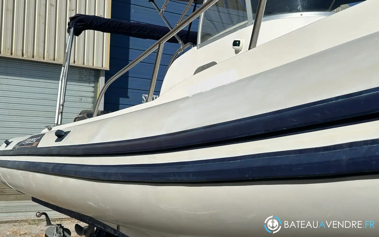 slider 8 Capelli Tempest 900 WA