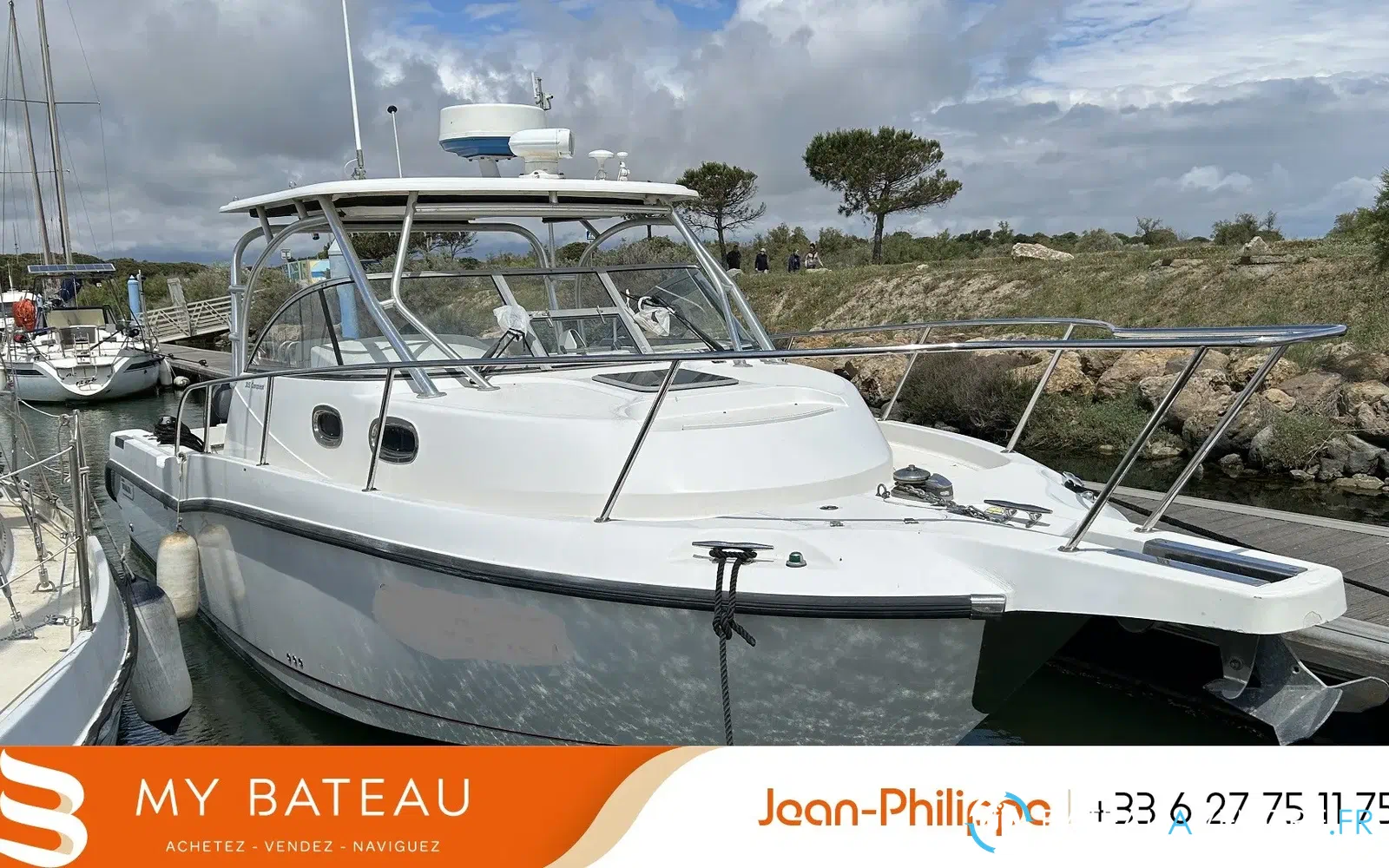slider 0 Boston Whaler 305 Conquest