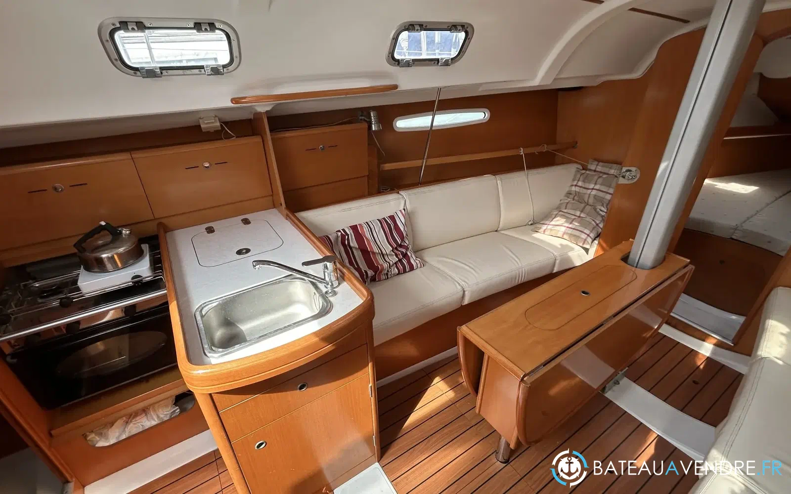 slider 2 Beneteau First 31.7