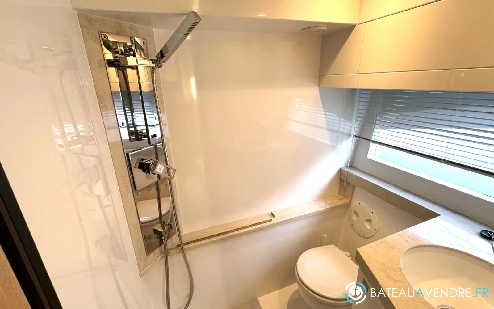 slider 13 Galeon 405 HTL