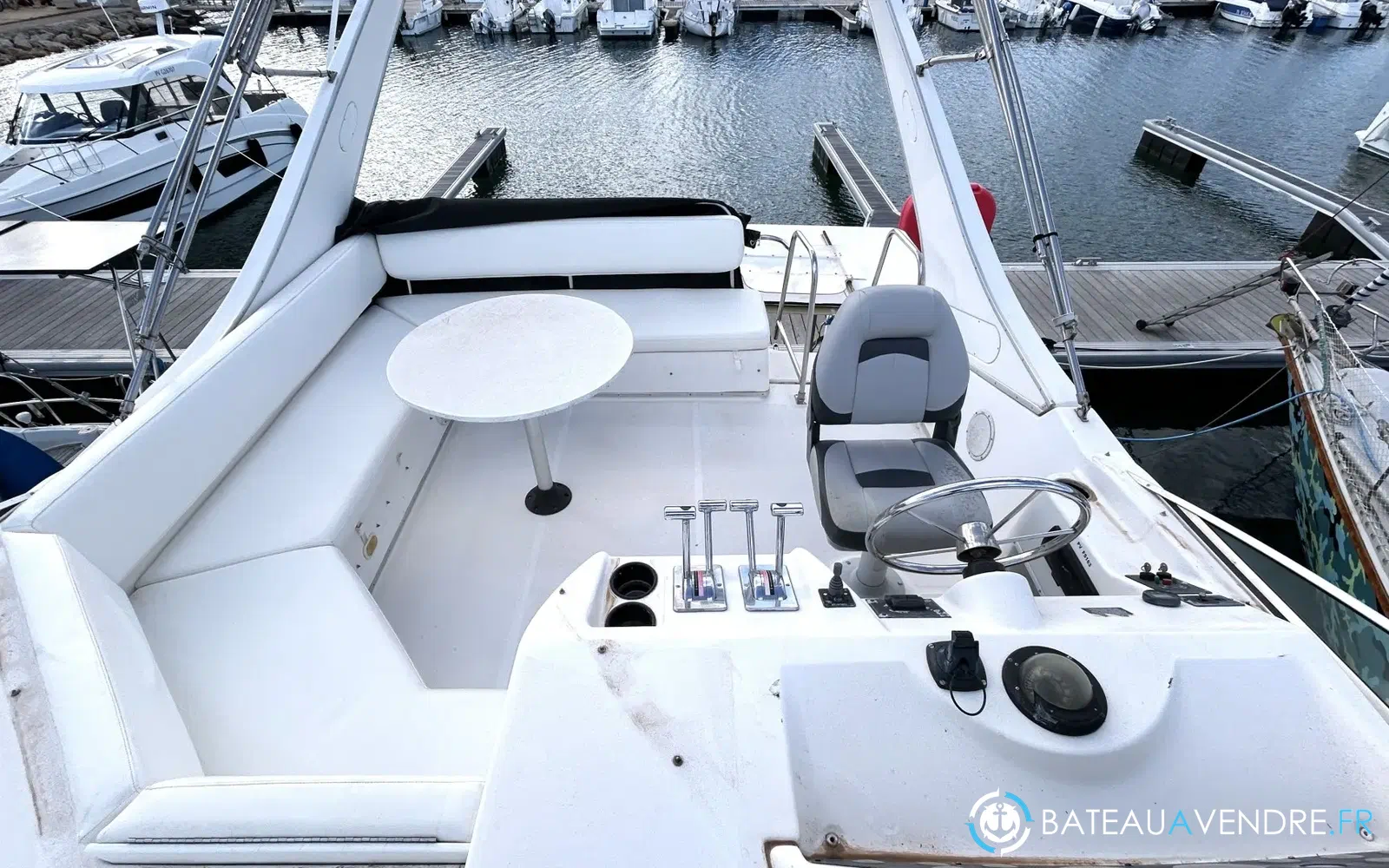 slider 14 Bayliner 3988