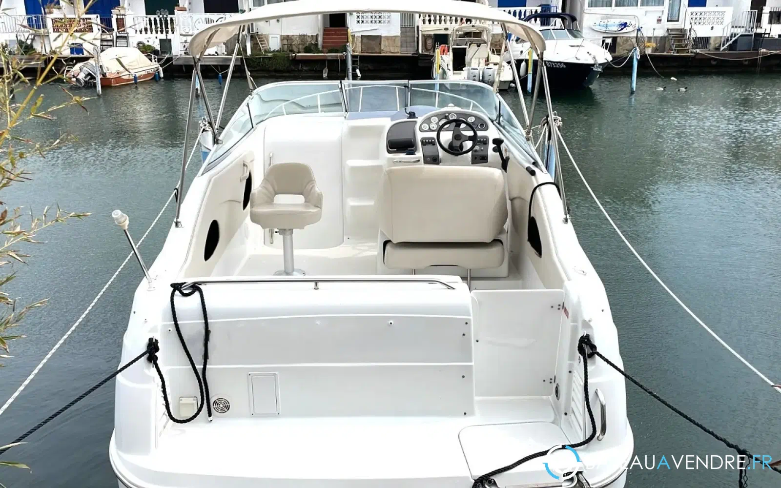slider 1 Chris Craft Crowne 25