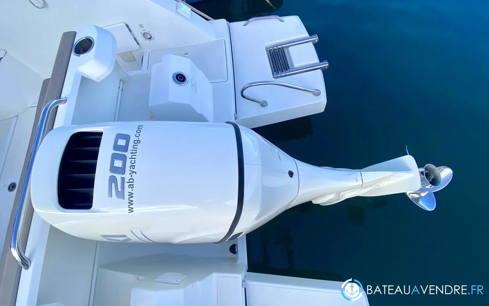 slider 17 Beneteau Antares 8 OB