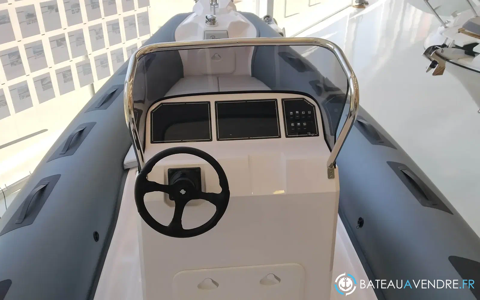 slider 7 Ranieri Cayman 23 Sport