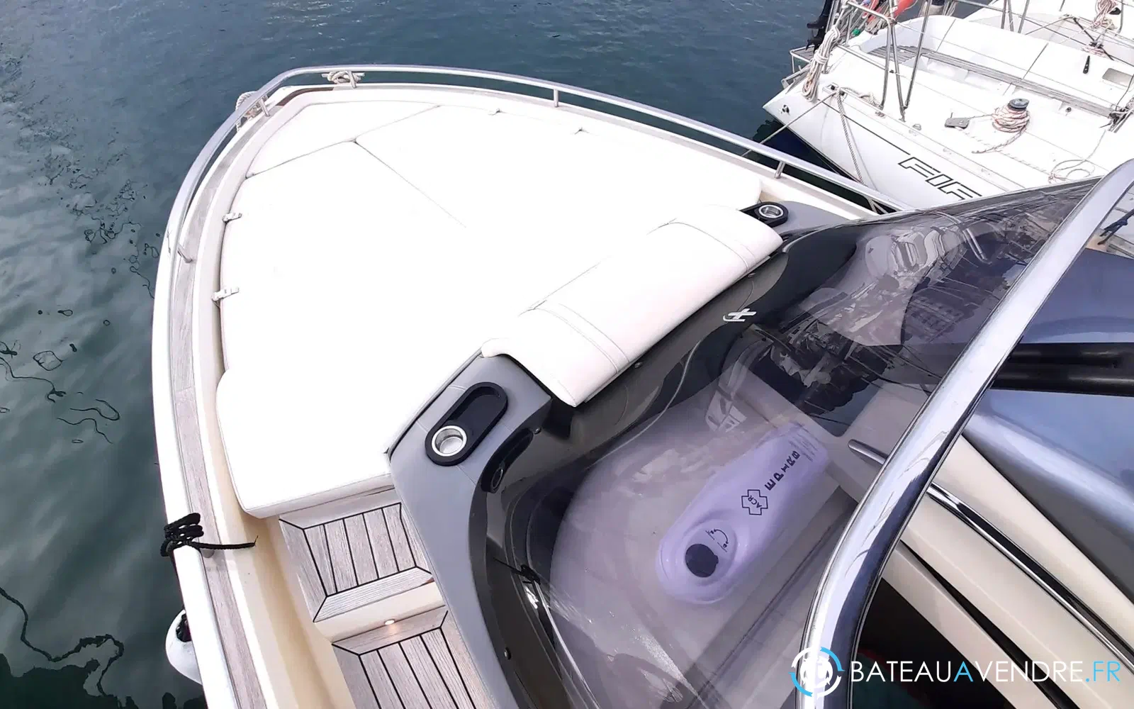 slider 15 Invictus 320 GT