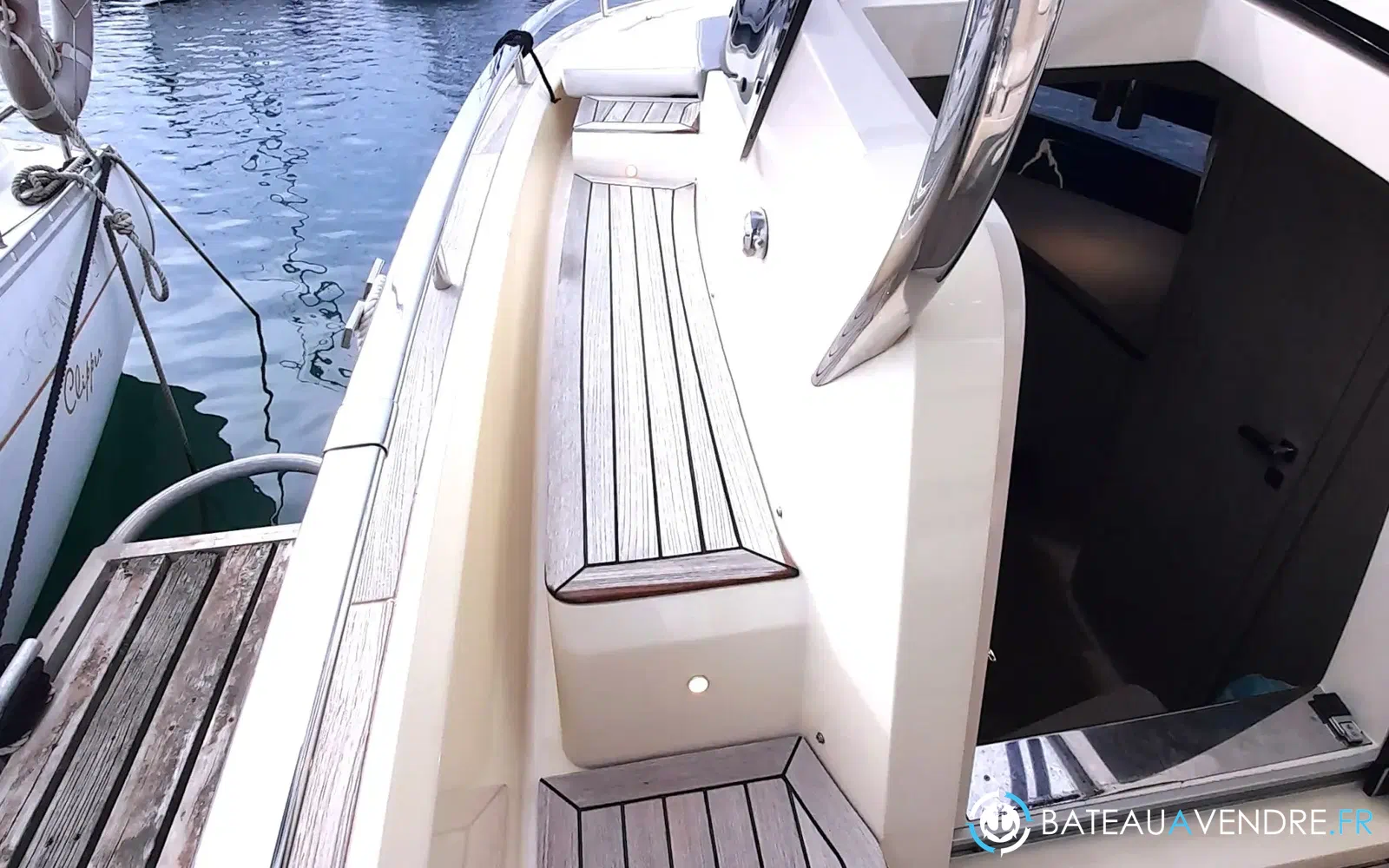 slider 16 Invictus 320 GT