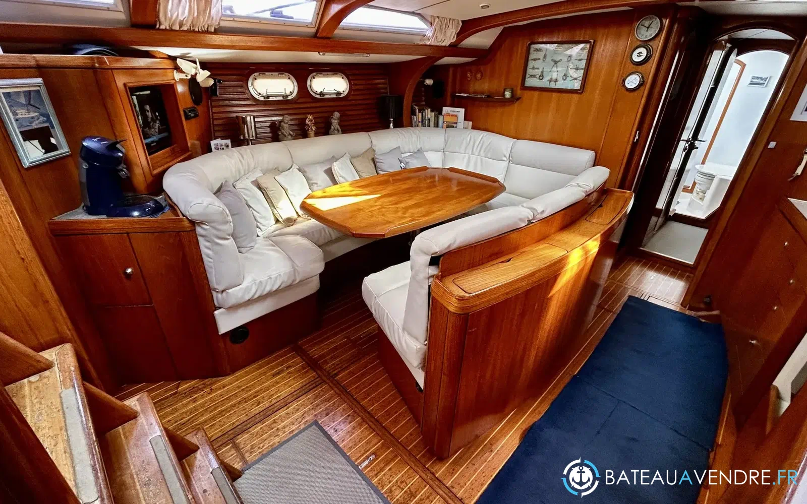 slider 11 Jeanneau Sun Odyssey 47