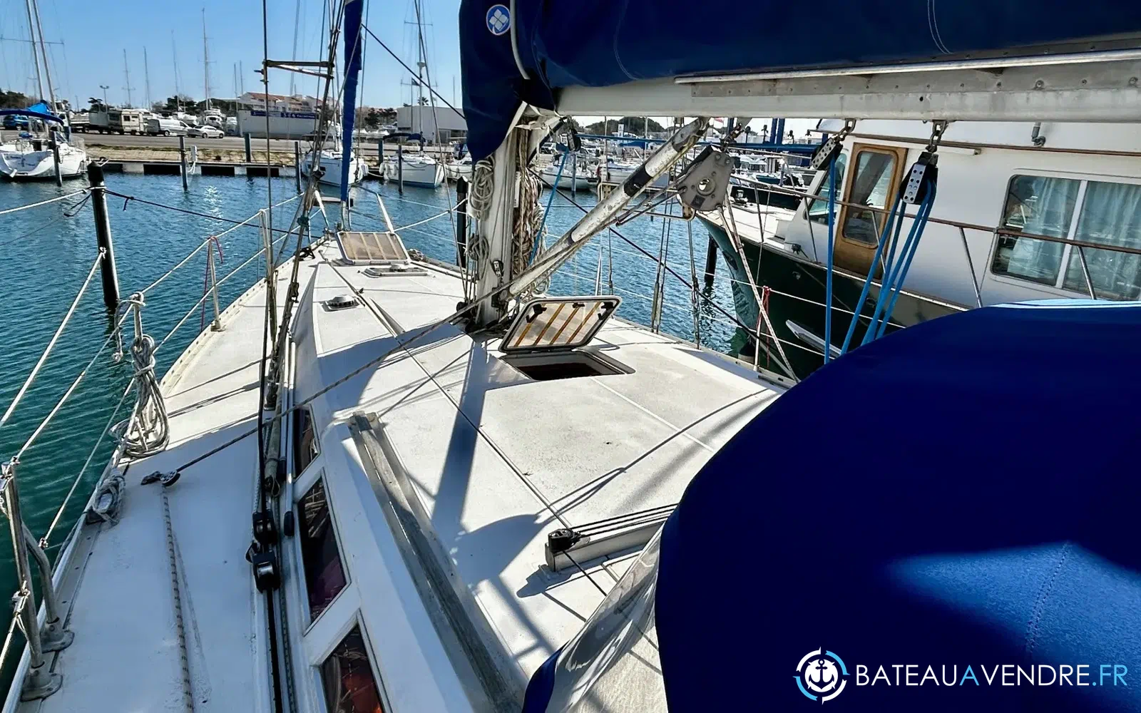 slider 7 Jeanneau Sun Odyssey 47