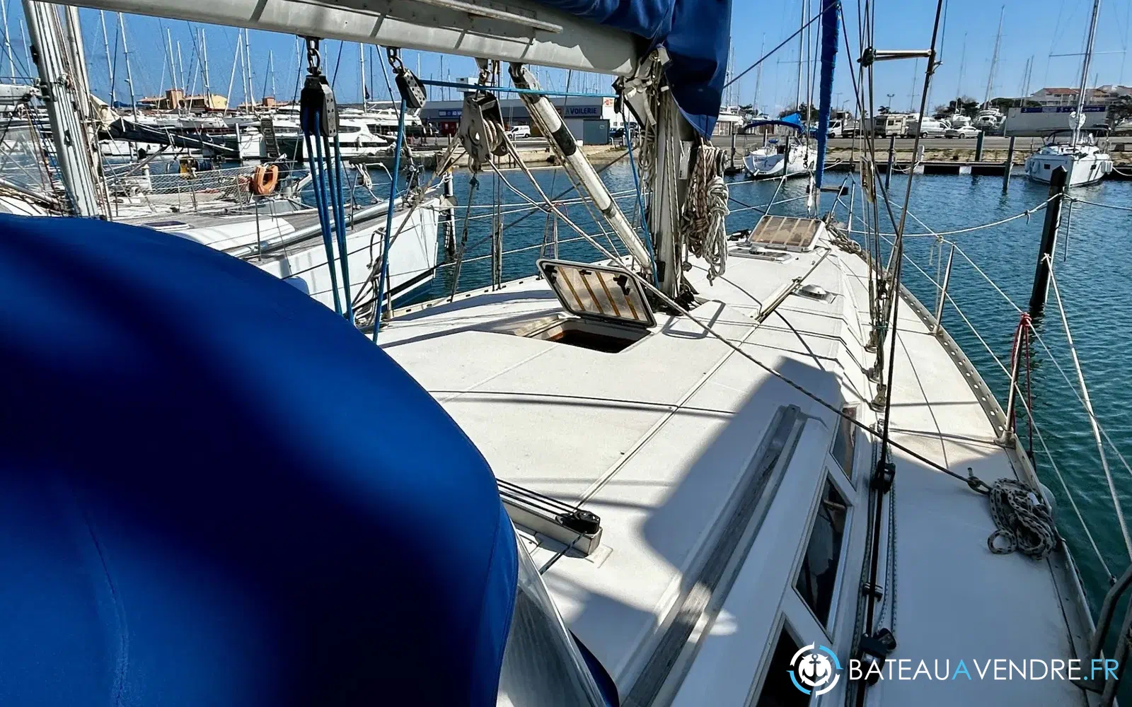 slider 8 Jeanneau Sun Odyssey 47