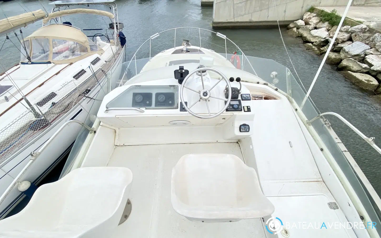 slider 6 Beneteau Antares 10.80