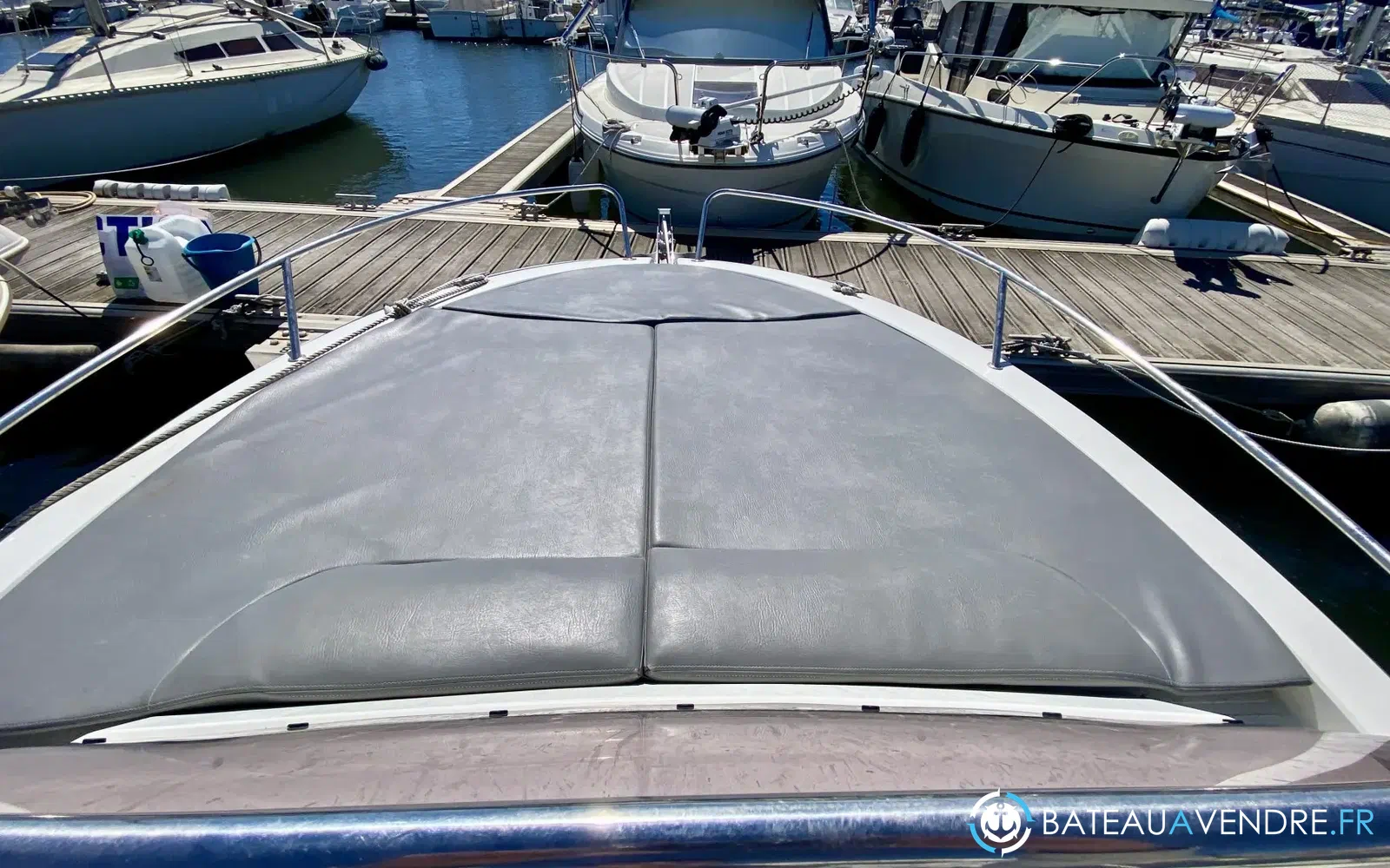 slider 9 Pacific Craft 650 SC