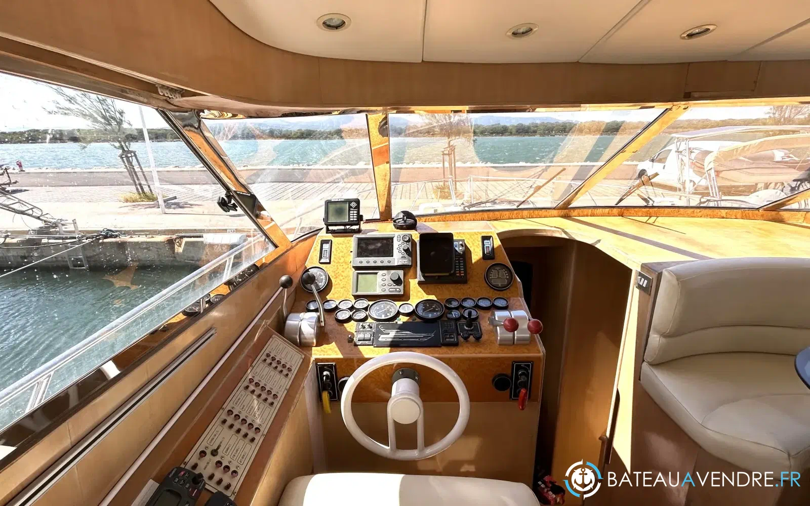 slider 9 Dyna Yacht 50
